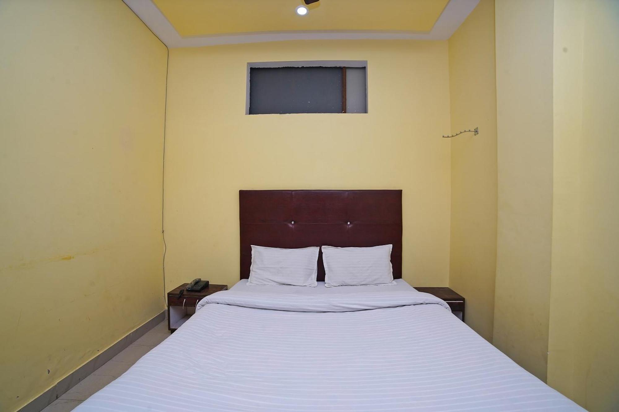 SPOT ON 39779 Hotel Rama Palace Moradabad Exterior foto